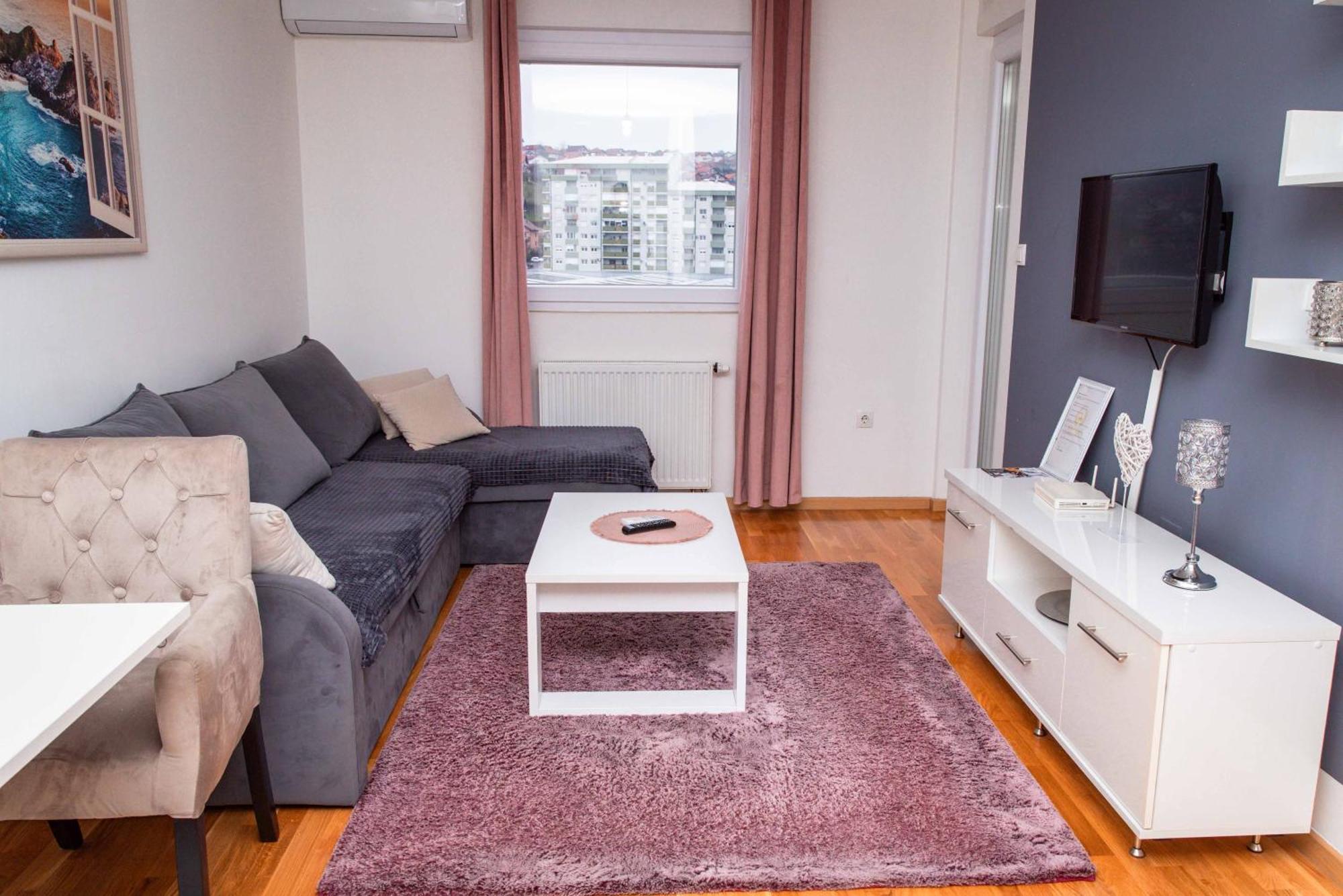 Apartman Royal 2 Doboj Exterior photo